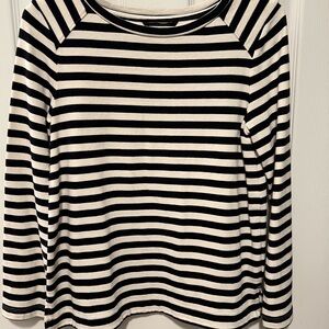 Banana Republic Black and White Long Sleeve T-Shirt